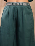 Women's Green Solid & Embroidered Poly Georgette Co-Ords Set