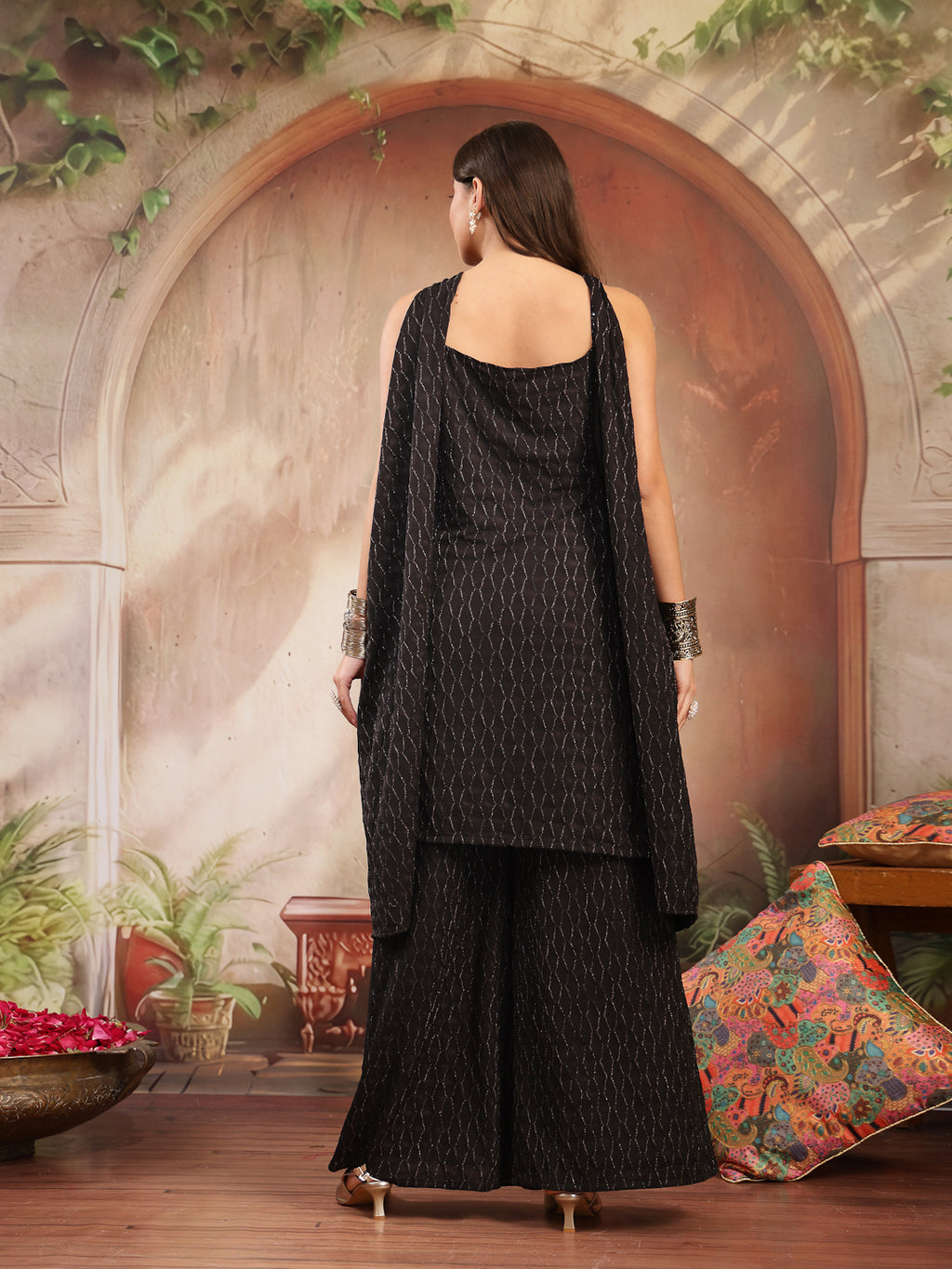 Women's Black Solid & Embroidered Wool Blend Straight Kurti Palazzo Dupatta Set