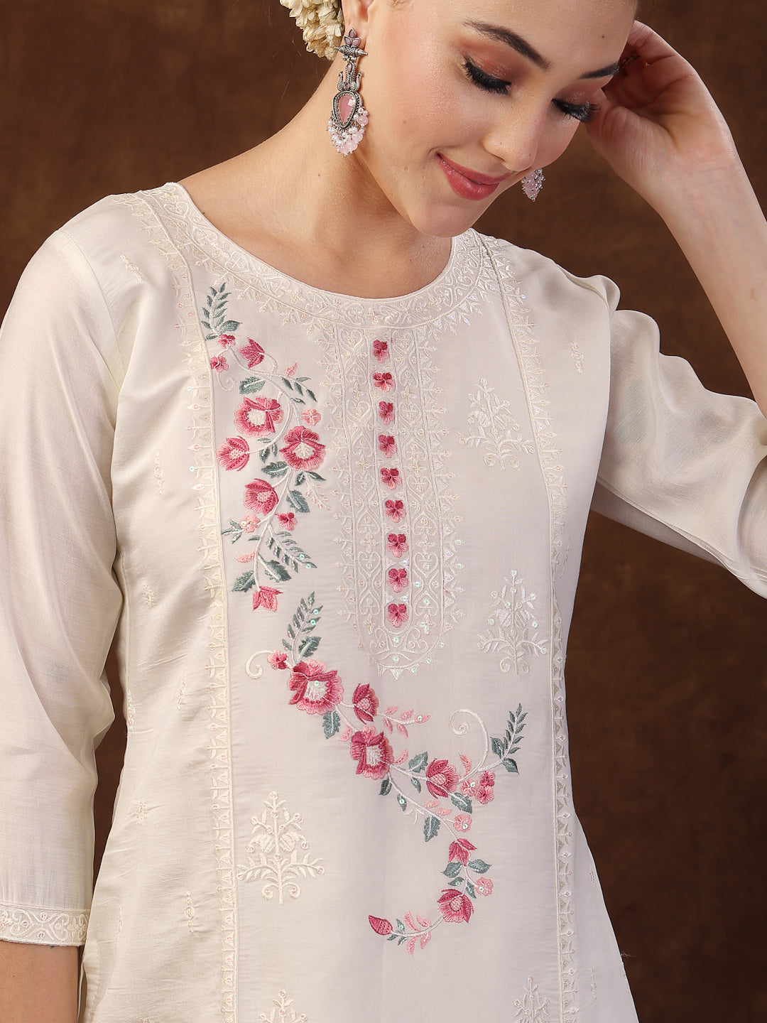 Women's Off White Embroidered Silk Blend Straight Kurta Pant Dupatta Set