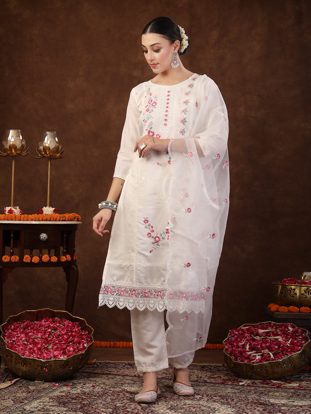 Women's Off White Embroidered Silk Blend Straight Kurta Pant Dupatta Set