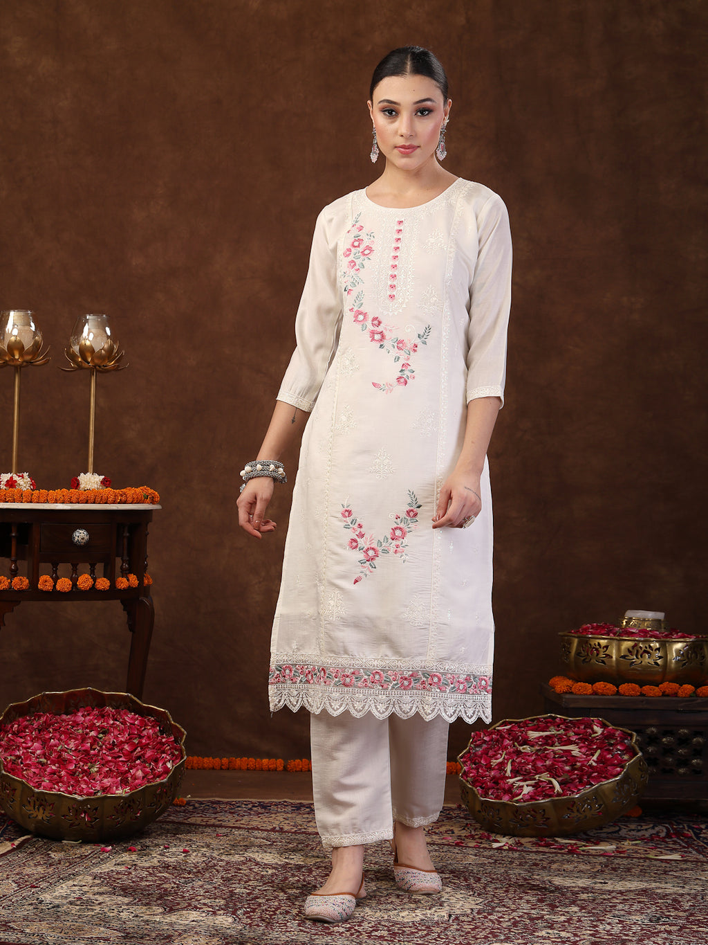 Women's Off White Embroidered Silk Blend Straight Kurta Pant Dupatta Set