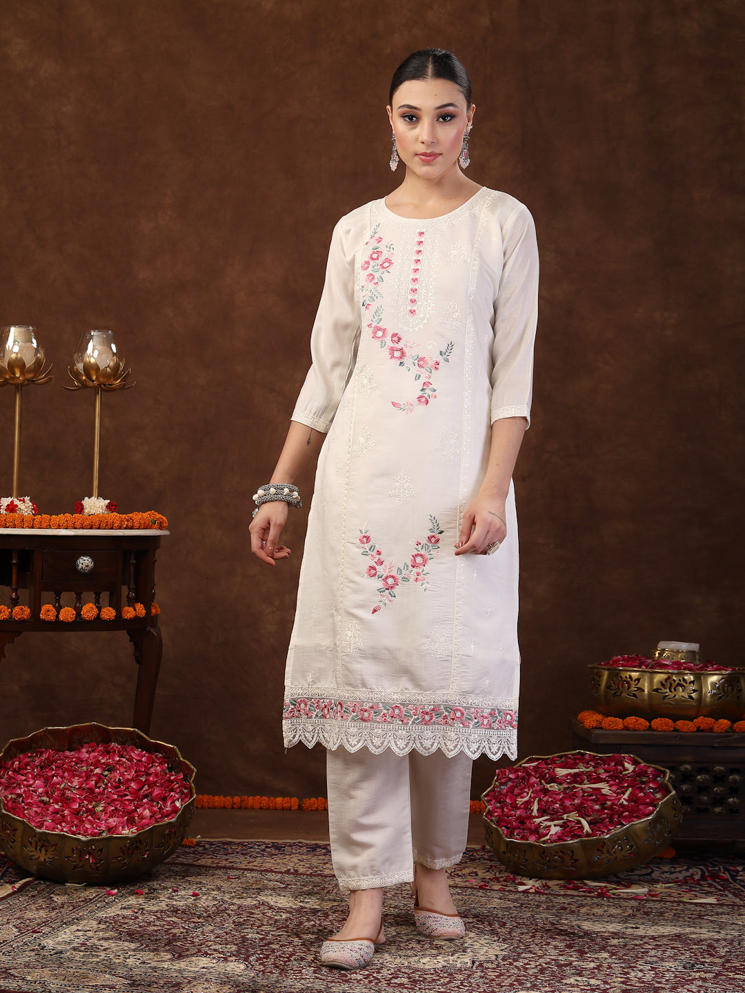 Women's Off White Embroidered Silk Blend Straight Kurta Pant Dupatta Set