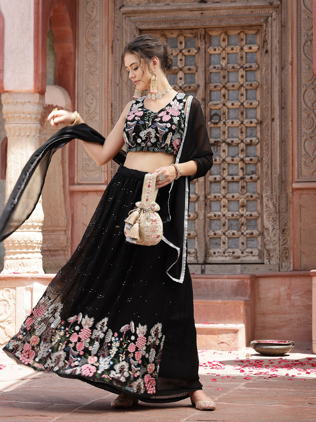 Women's Solid & Embroidered Georgette Lehenga Dupatta with Blouse