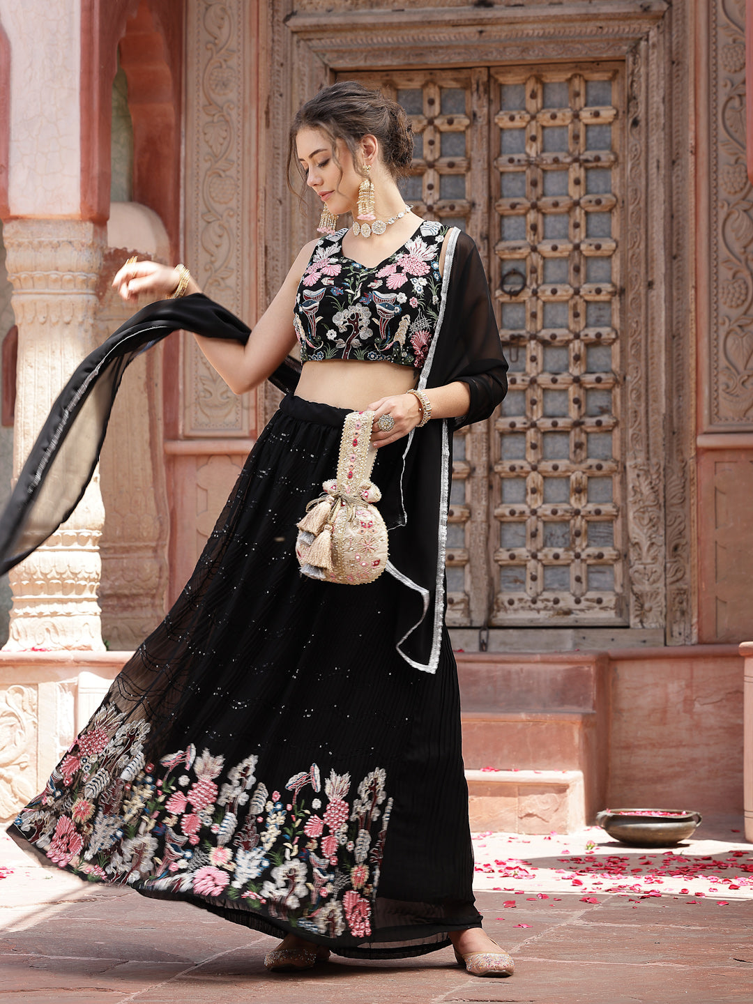 Women's Solid & Embroidered Georgette Lehenga Dupatta with Blouse