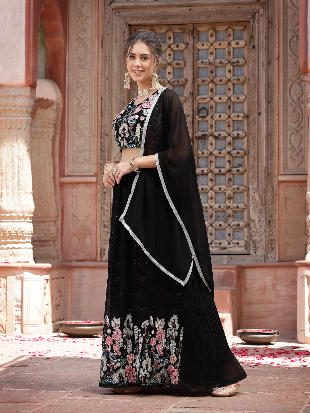 Women's Solid & Embroidered Georgette Lehenga Dupatta with Blouse