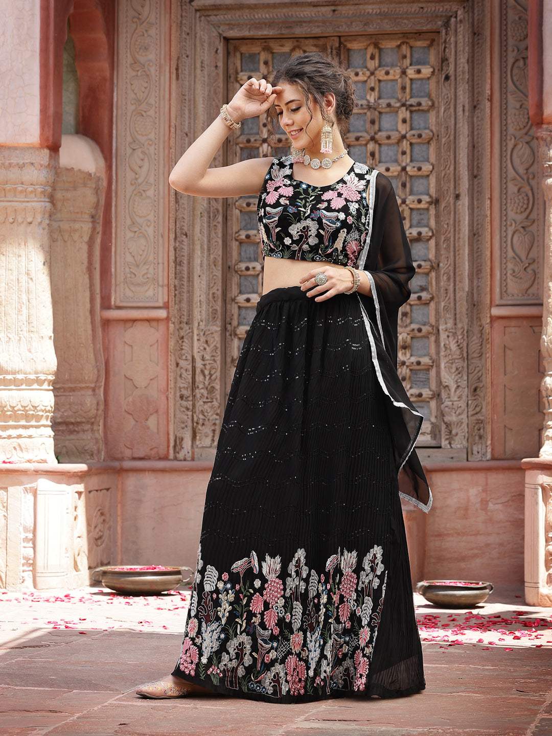 Women's Solid & Embroidered Georgette Lehenga Dupatta with Blouse