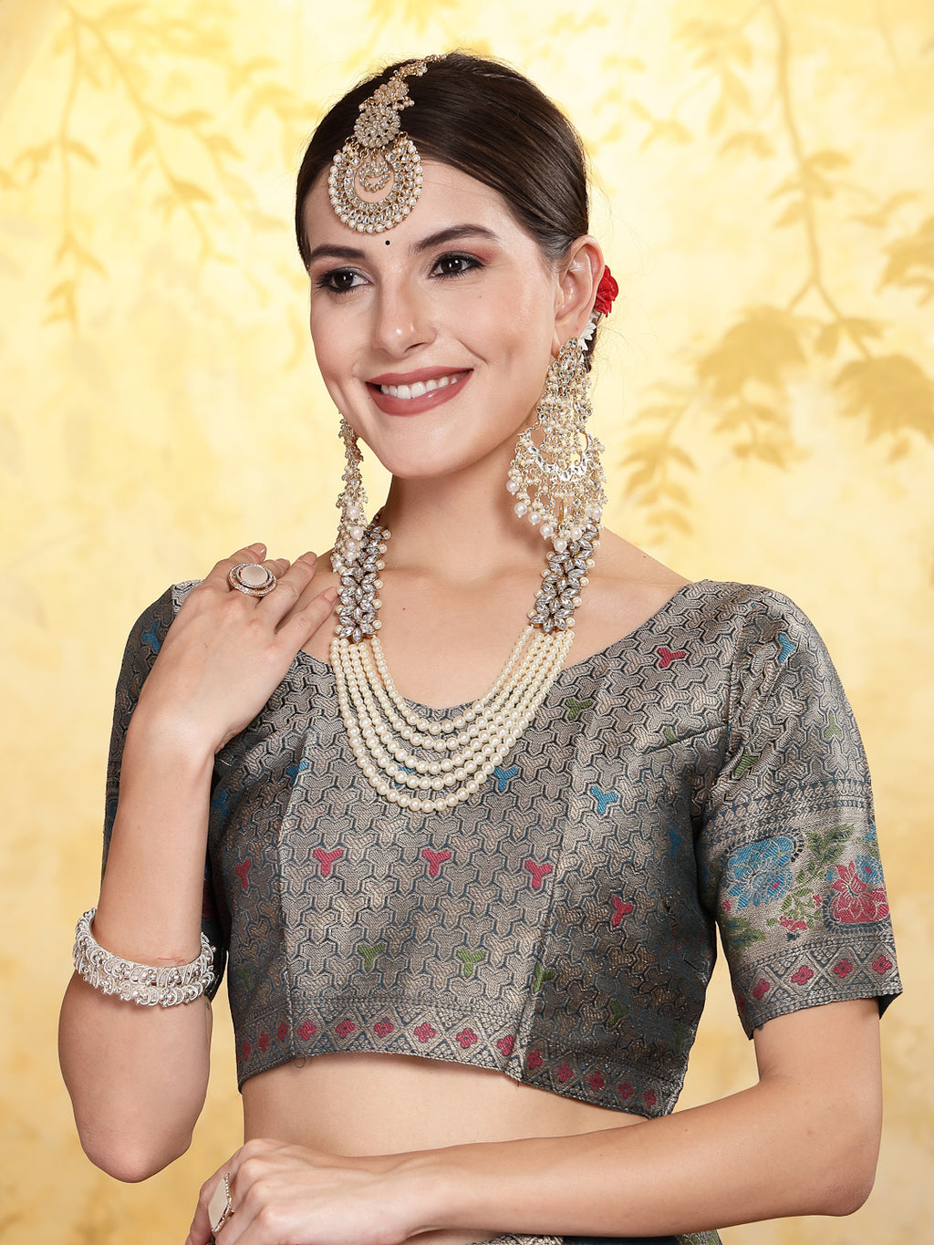 Women's Sea Green Ethnic Motifs Zari Border Organza Saree