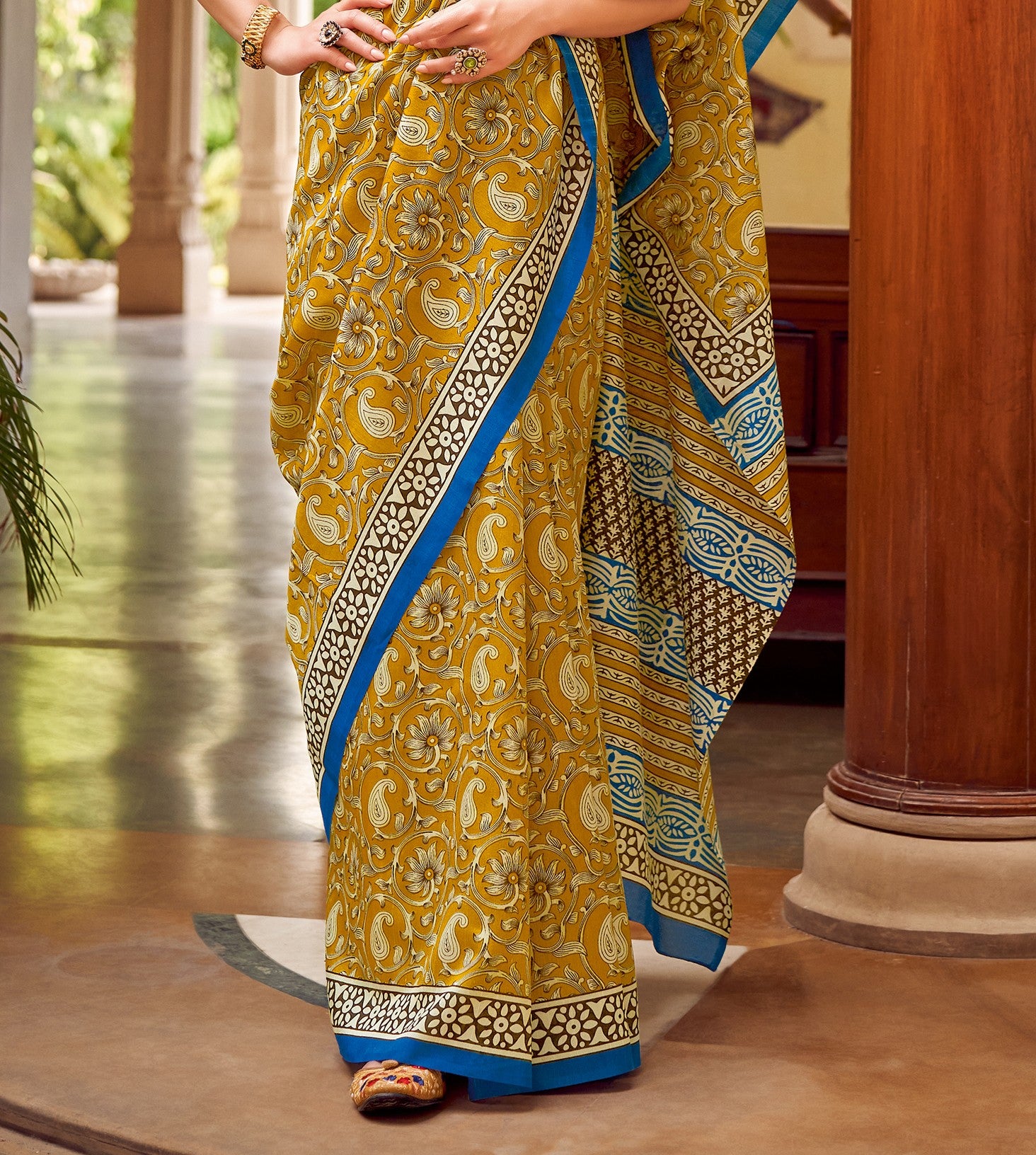 Women's Brown Traditional Floral Printed Bhagalpuri Silk Saree