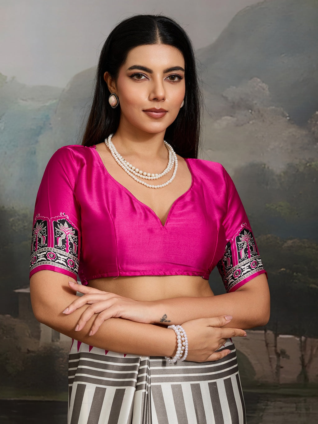 Women's Pink Ajrakh Printed Modal Satin Saree With Unstitched Blouse Piece