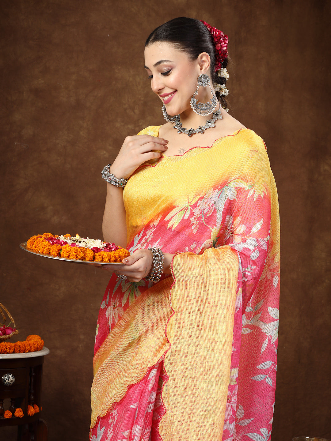 Women's Pink Floral Digital Print Supernet Saree