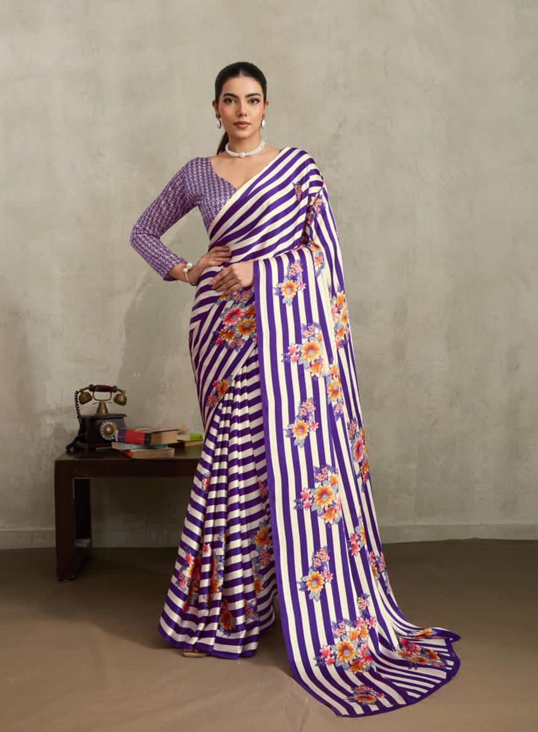 Women's Purple Floral Printed Satin Saree With Unstitched Blouse Piece