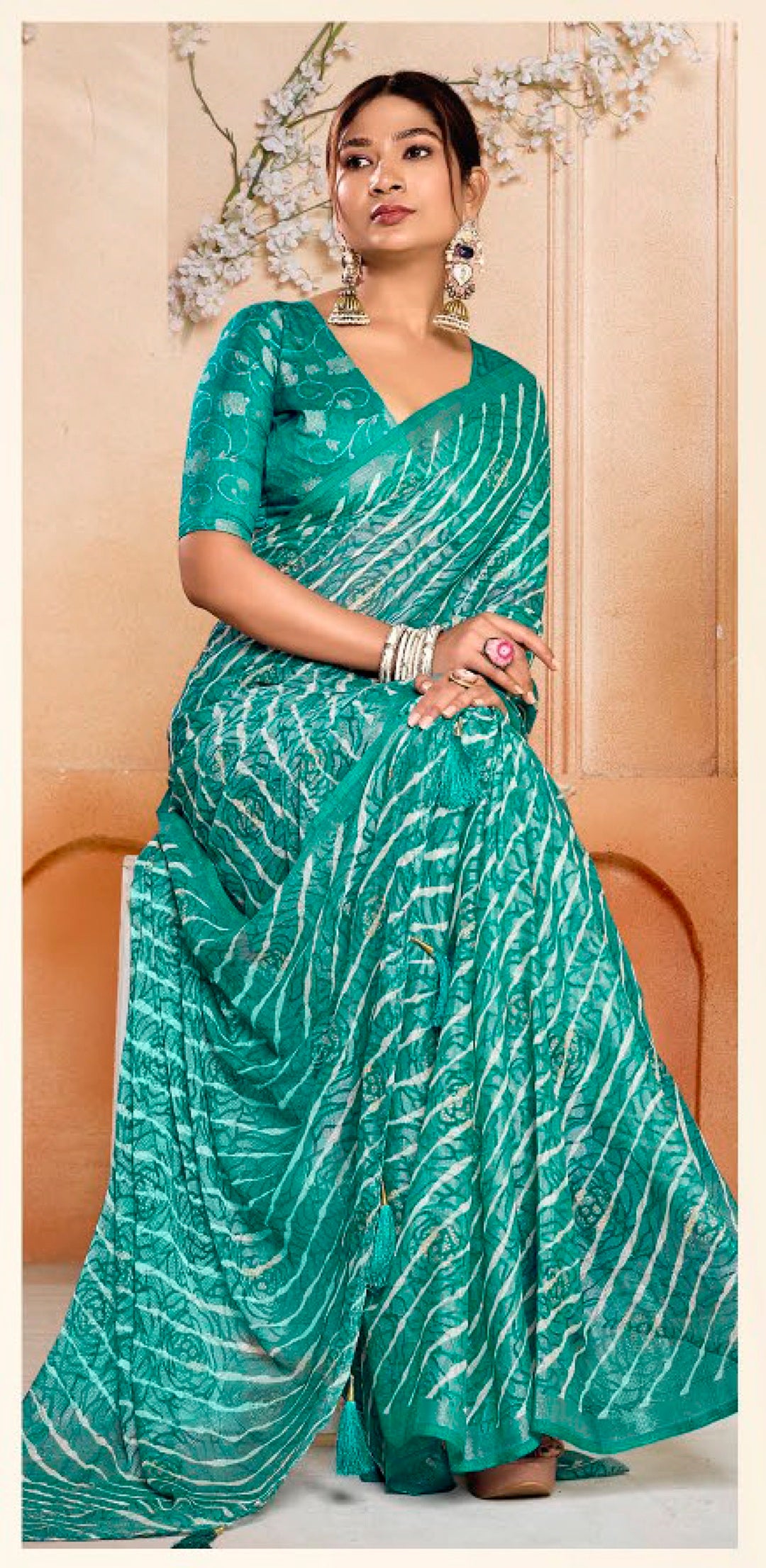 Women's Rama Leheriya Printed Silk Blend Saree With Unstitched Blouse Piece